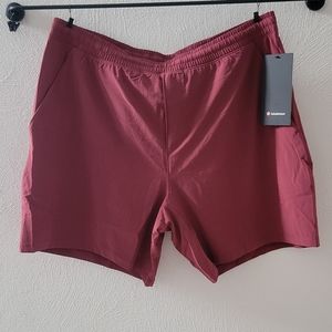 Lululemon Pace Breaker Shorts 7"